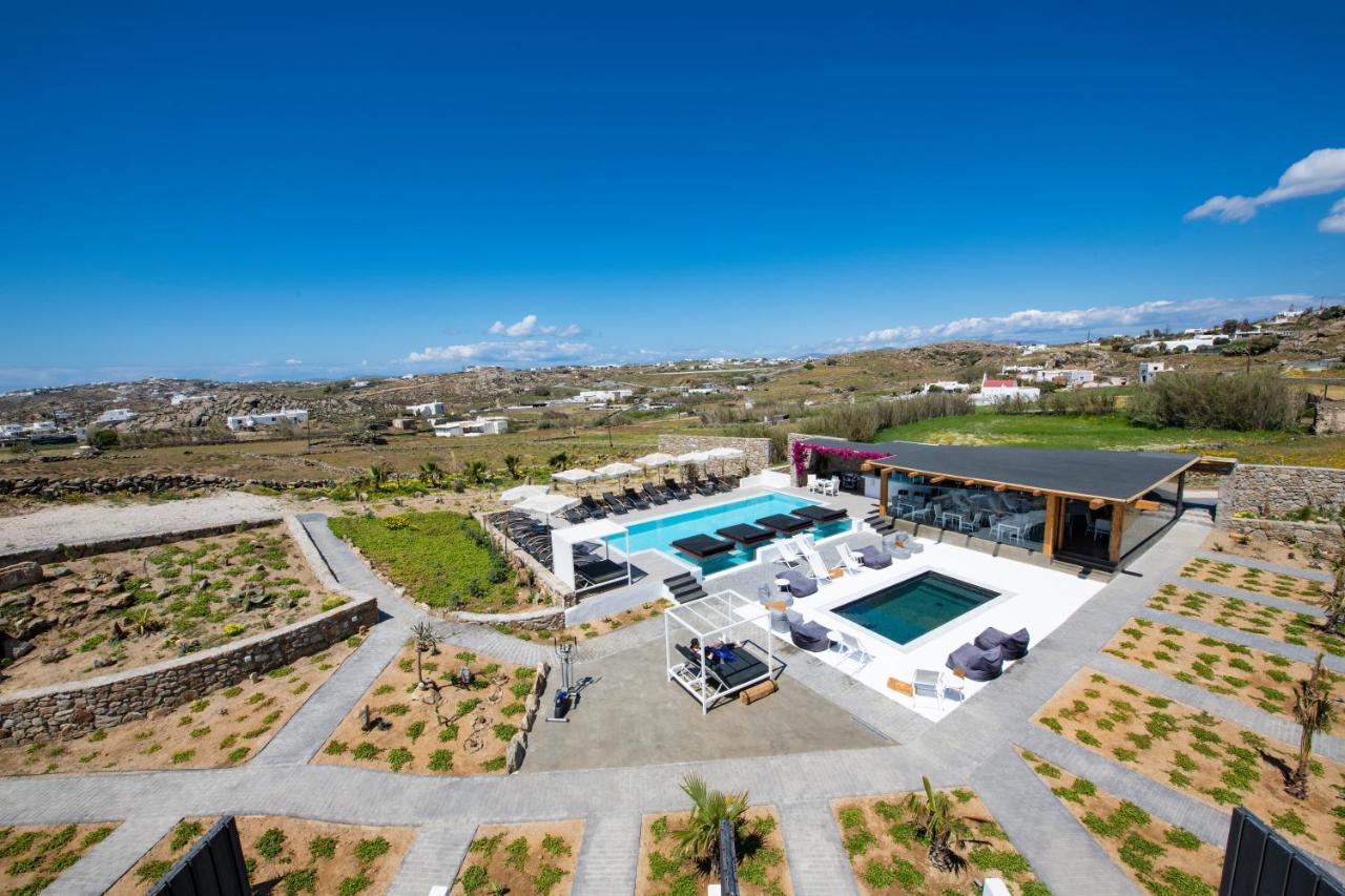 Bianco A Nero Mykonos