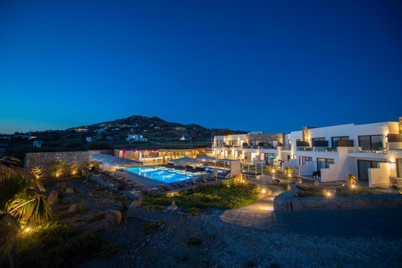 Bianco A Nero Mykonos *